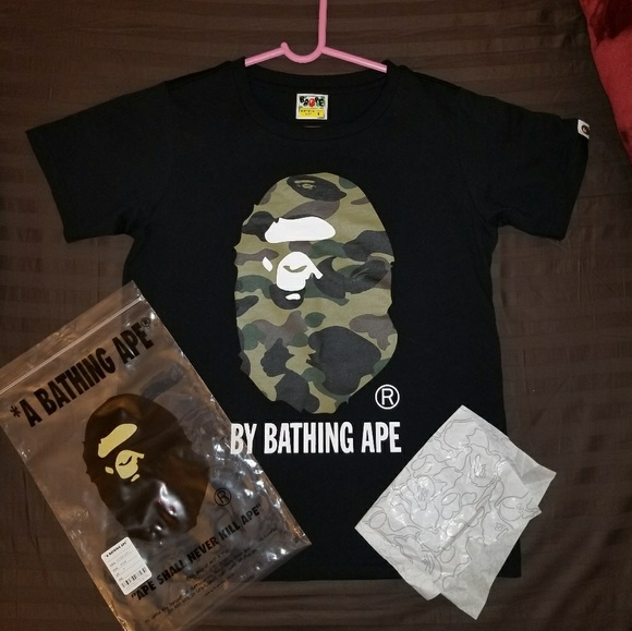 black and white striped shirt short sleeve